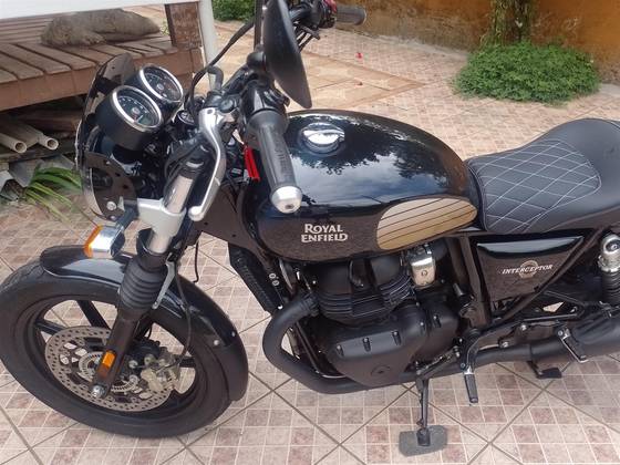 ROYAL ENFIELD INTERCEPTOR 